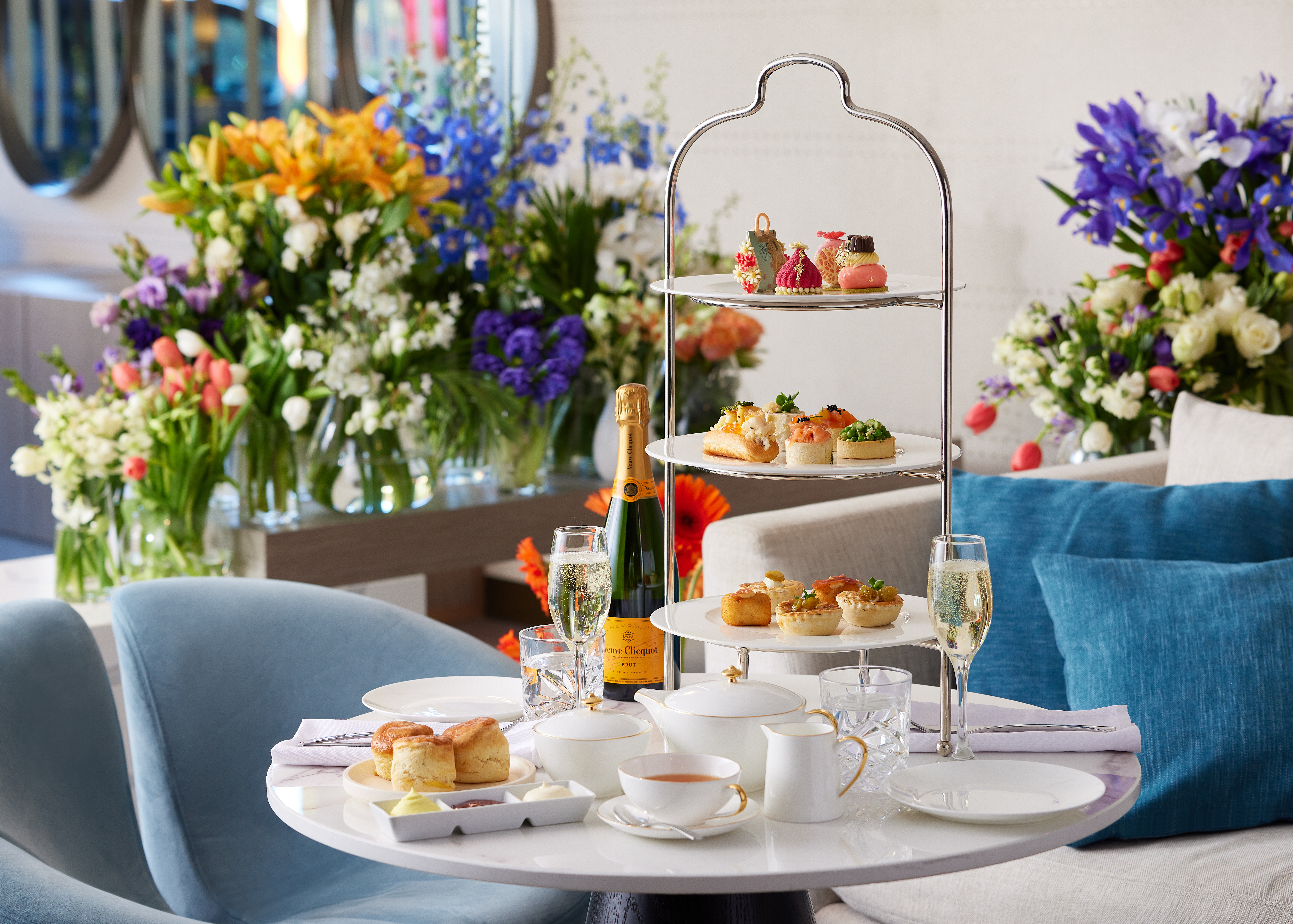 Indulge in Pan Pacific Melbourne’s new Fashion High Tea this Spring Racing Carnival Season